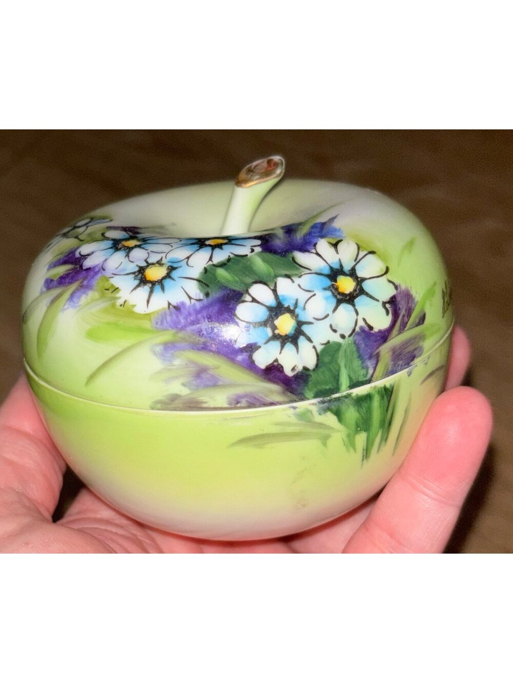 J Daurent Signed Apple trinket box porcelain d152